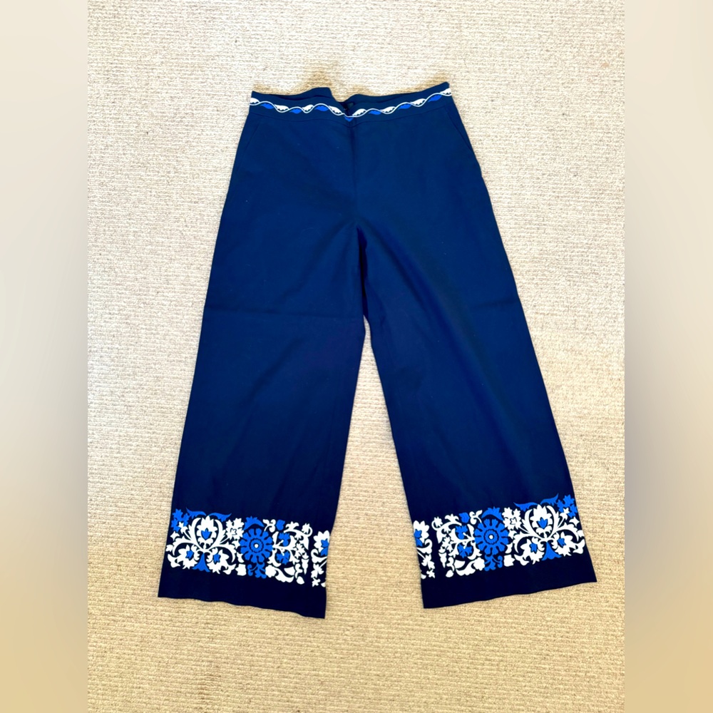 MaxMara crop summer navy pants.